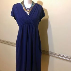 Deep royal blue dress with pockets!